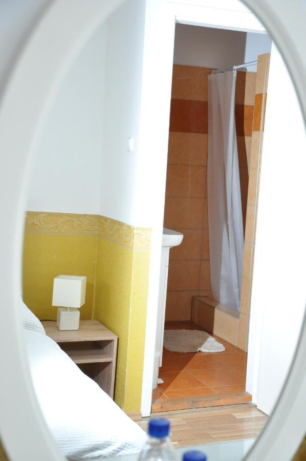 Gloriett Panzio Bed & Breakfast Fertőboz Екстериор снимка