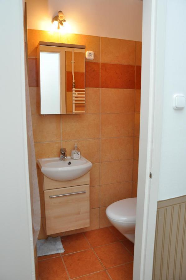 Gloriett Panzio Bed & Breakfast Fertőboz Екстериор снимка